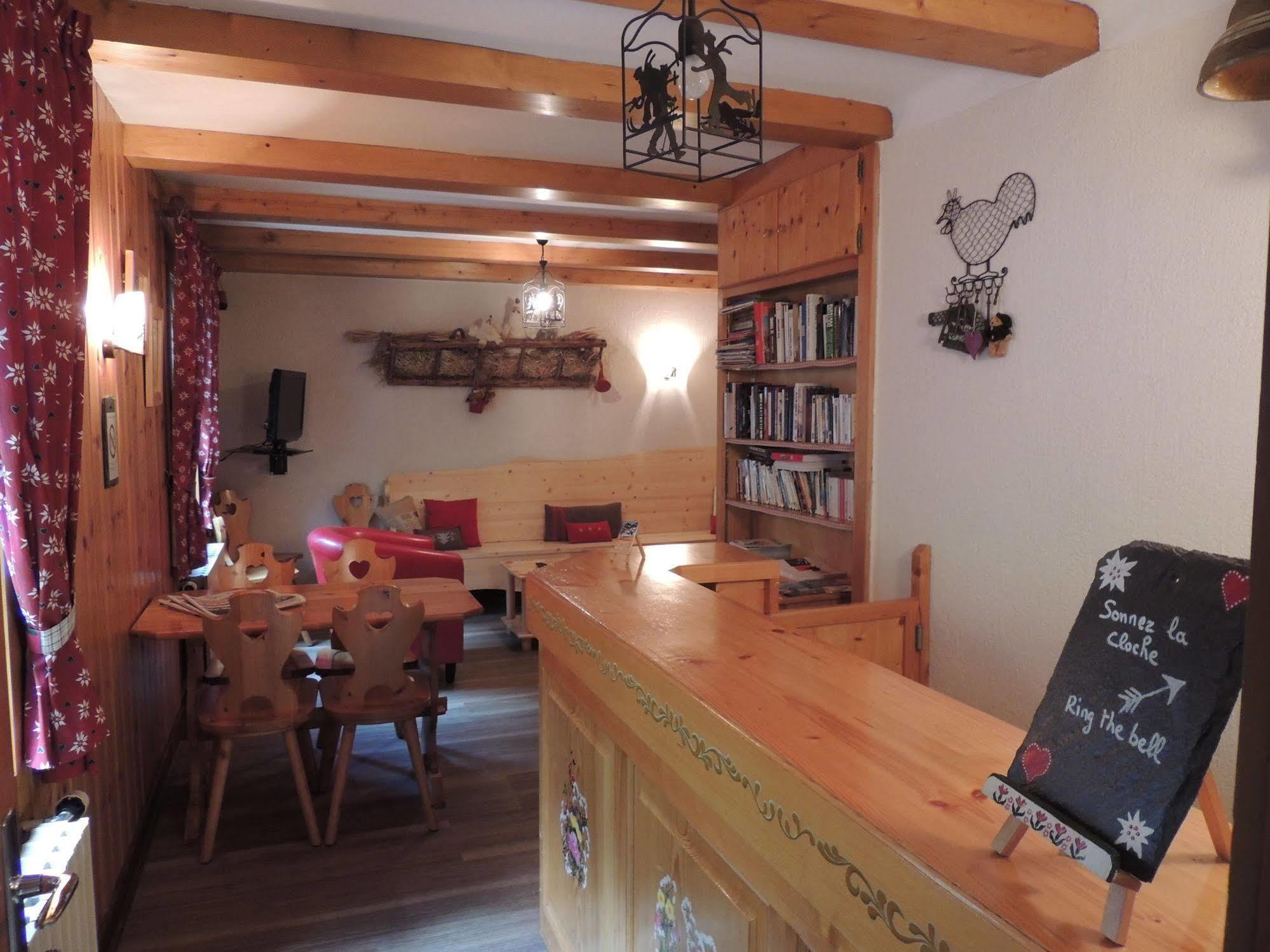 Hotel Les Granits Combloux Esterno foto